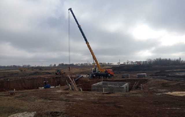 На Луганщині будують телевежу, що мовитиме на окуповані території