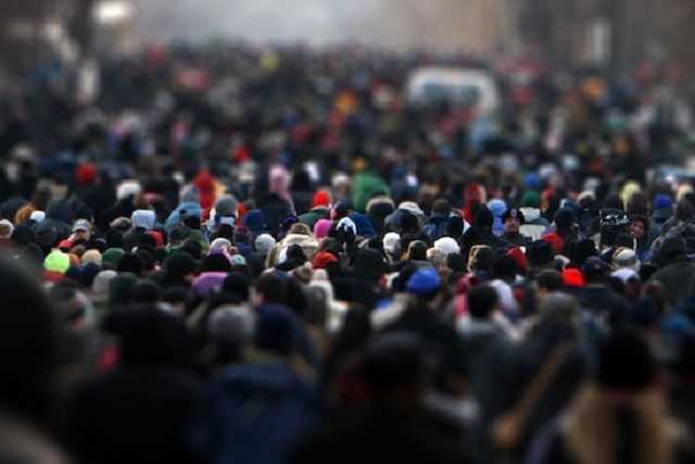 Под Днепром толпа покупателей штурмовала секонд-хенд и едва не затоптала пенсионерку