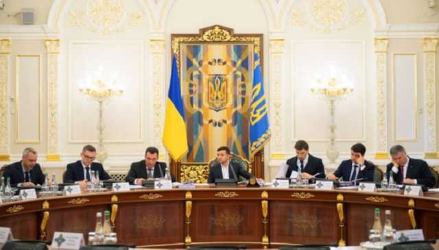 В СНБО заговорили об ограничении полномочий нардепа двумя сроками