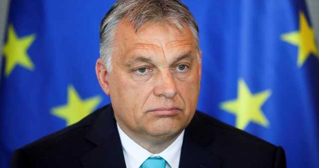 Самая большая группа Европарламента меняет правила, чтобы выгнать партию Орбана