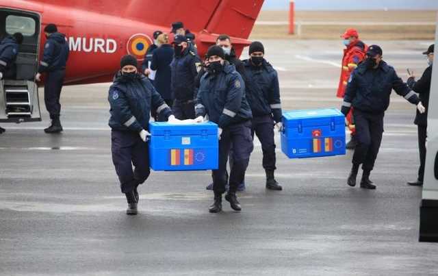 Молдова получила партию вакцины AstraZeneca из Румынии