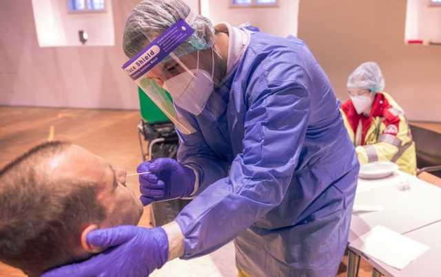 В Британии 6 тысяч новых случаев заражения COVID. Самый низкий показатель с сентября