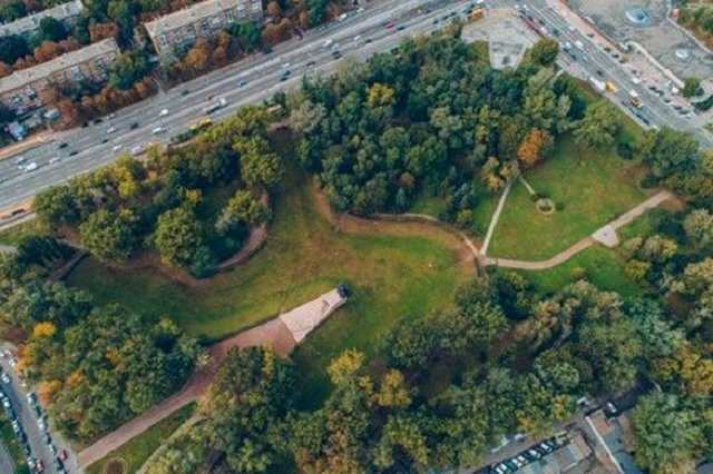 Частный мемориал в Бабьем Яру. Хроники скандала