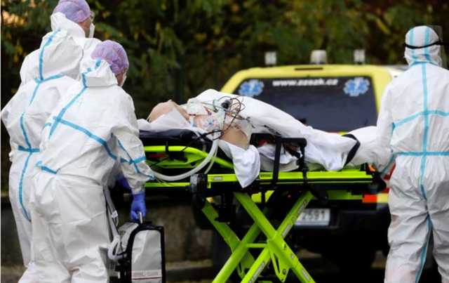 Чехія через критичну ситуацію з COVID попросила інші країни прийняти пацієнтів