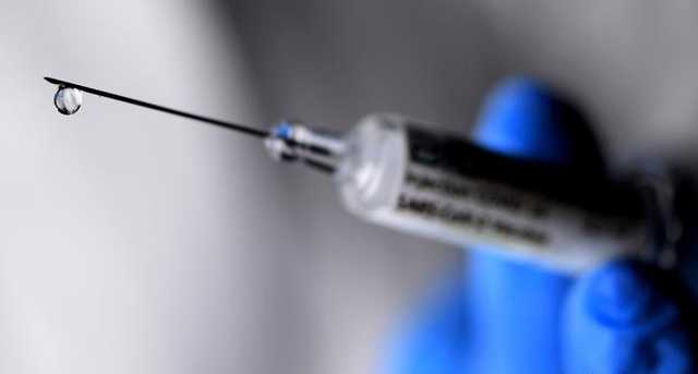 Что думают известные украинцы о стартовавшей вакцинации и вакцине Covishield