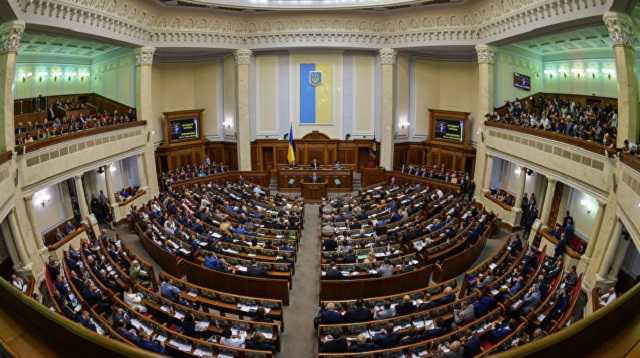 Нардепы рассказали, куда поедут и как проведут трехдневные выходные к 8 марта