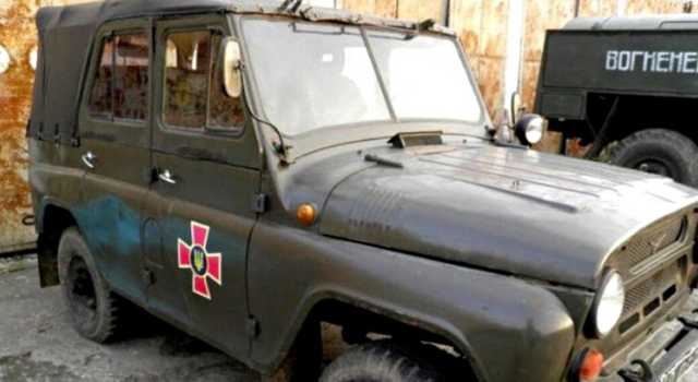 "Хамви", "Лендроверы" или "Богданы"? Как Минобороны будет избавляться от советских УАЗов