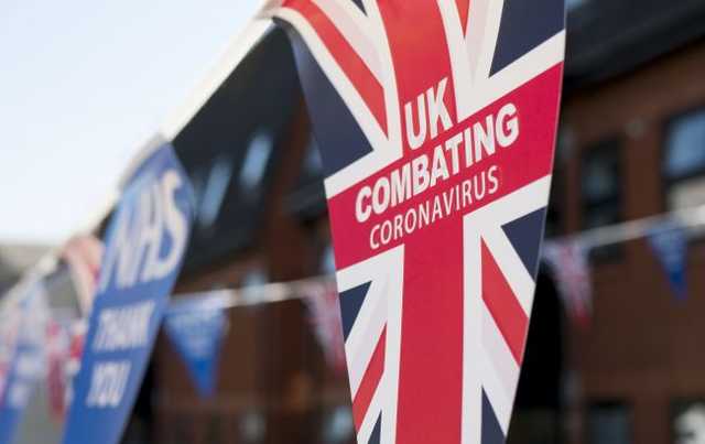 В Британии самый низкий прирост новых COVID-случаев более чем за 5 месяцев