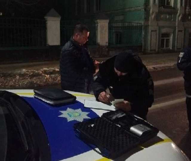 Начальника управління ЖКГ Ніжина затримали п’яним за кермом