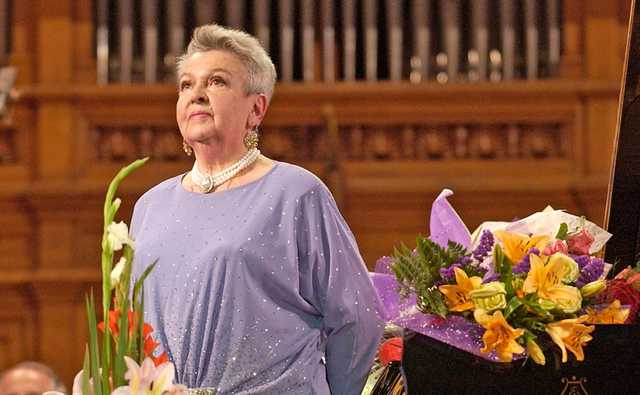 От коронавируса умерла известная композитор и народная артистка