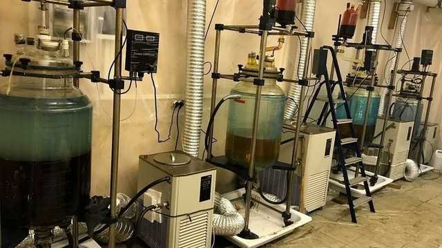 В Киеве арестовали банду, которая изготавливала наркотики в трех лабораториях