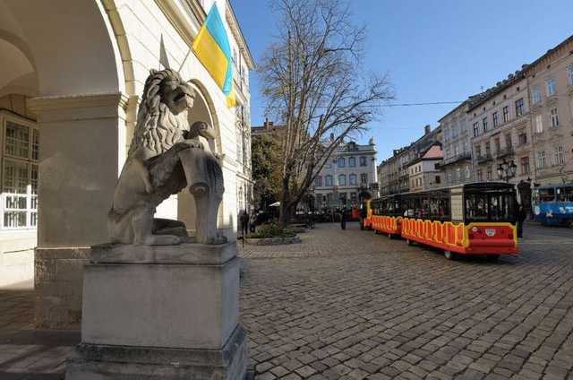 Садовый готов закрыть Львов