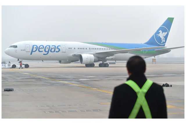 Організатори польотів у Крим ведуть успішний бізнес в Україні