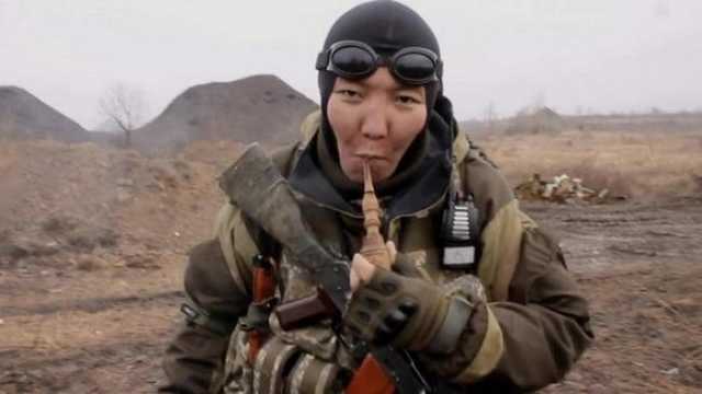 "Вы бурят? Как я рад!": кто приехал из России на Донбасс воевать