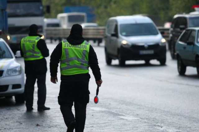Первый водитель заплатил 20,4 тыс. гривен за нарушение ПДД