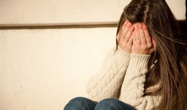 На столичному Подолі поліції довелося рятувати 6-річну дівчинку від власної матері