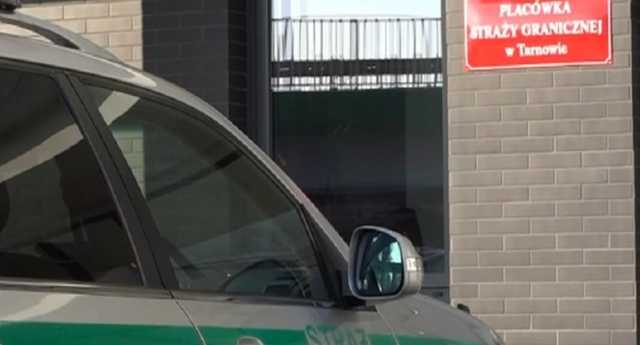 Українець чотири рази змінював особу щоб потрапити до Польщі