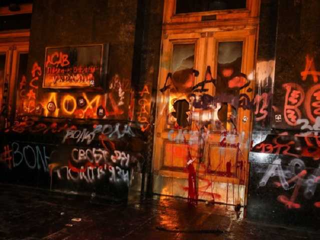 «Почему Владимир Зеленский обрисовал здание Офиса президента?» — Ярема Дух