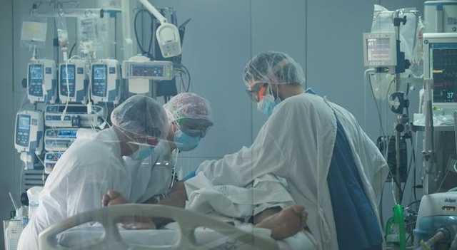 В Днепре больше всего "тяжелых" больных COVID-19 с начала пандемии, реанимация не выдерживает