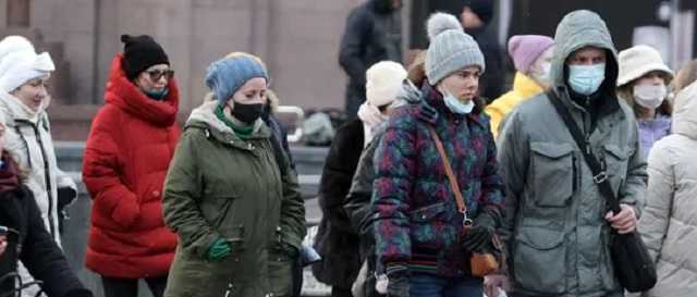 В Минздраве сказали, где в "красных" зонах можно ходить без масок