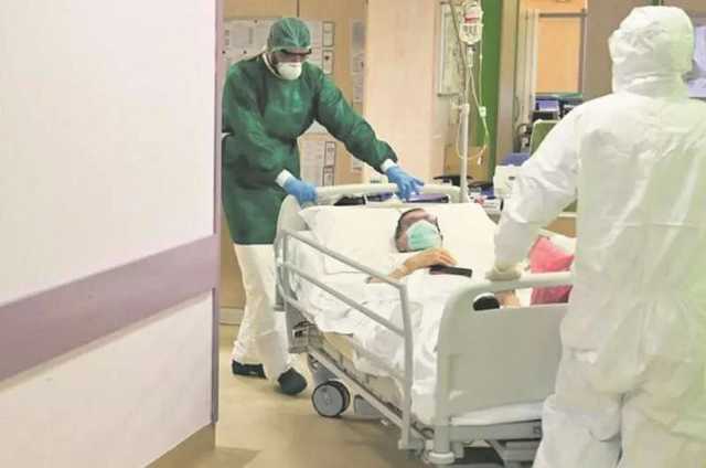 Пробивает иммунитет: названа главная опасность "британского" штамма