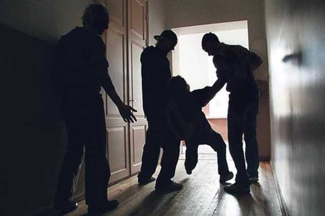 У запорізькій школі п’ятикласника могли зґвалтувати пляшкою – вчителі називають це "дитячою грою"