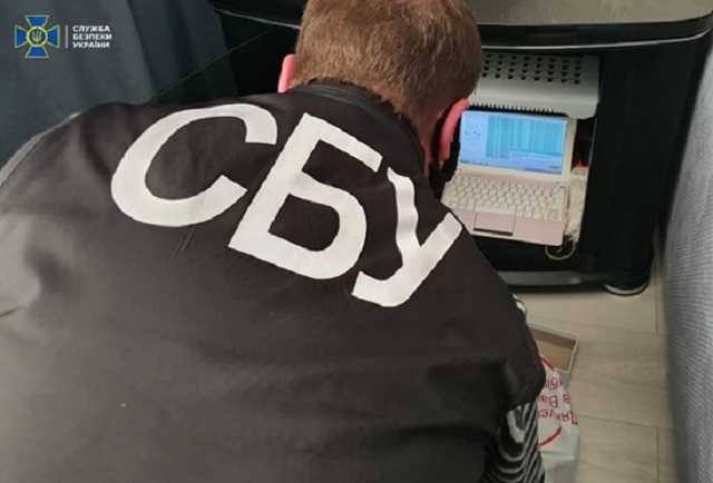 В Хмельницкой области СБУ пресекла деятельность "ботофермы"