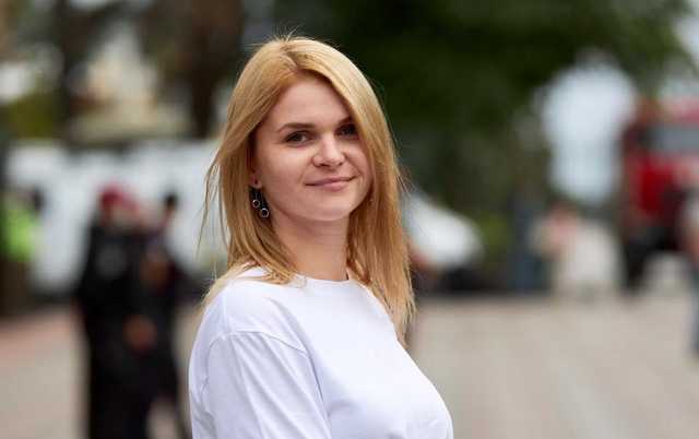 "Слуга народа" Анна Колесник: "Нужно сваливать из этой страны"