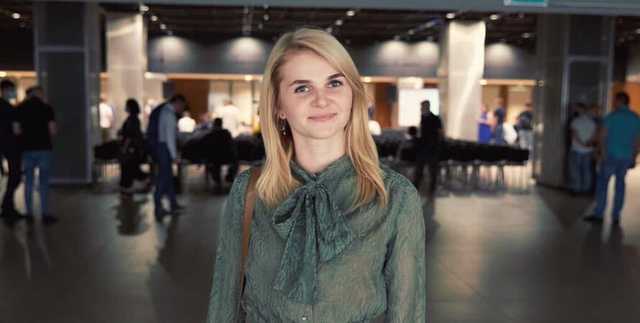 "Она достаточно патриотичный человек", - Корниенко о "слуге", хотевшей "свалить из страны"