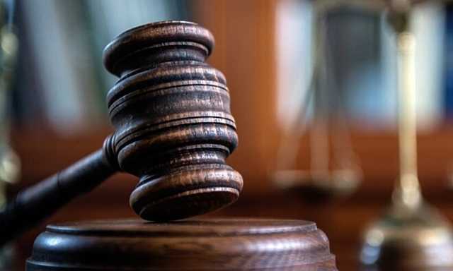 В России шестилетнюю девочку судят за долги умершей матери