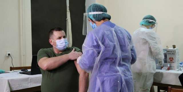  Covishield       AstraZeneca,  