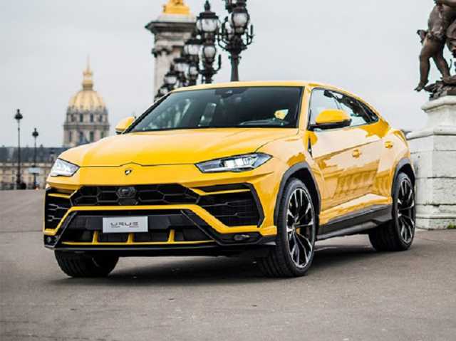 Обсяги продажу автомобілів класу люкс різко зросли, бо багатим людям нудно – CNN