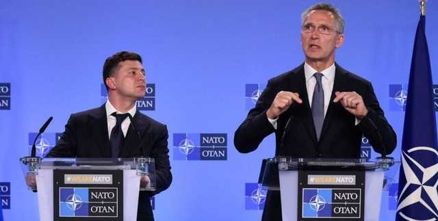 НАТО – единственный путь к окончанию войны в Донбассе, – Зеленский