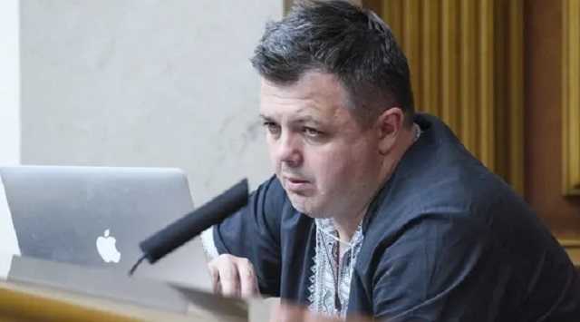 Апелляционный суд оставил Семенченко под арестом