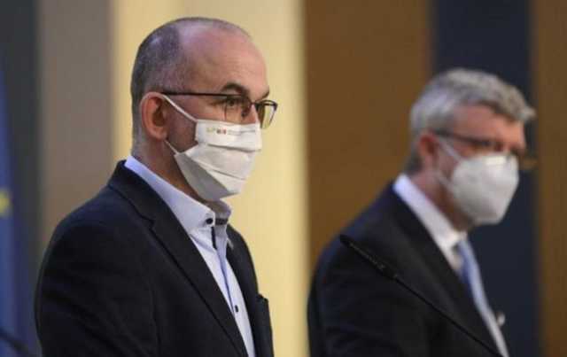 Прем’єр Чехії звільнив главу МОЗ за відмову купити російську вакцину