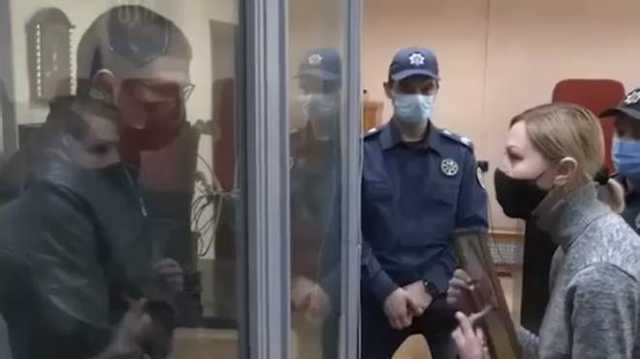 Никогда не прощу, сволочь, – жена Азаренкова обратилась к виновнику смертельного ДТП