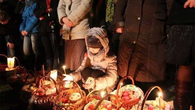 У МОЗ ще не визначилися, закривати чи ні церкви на Великдень