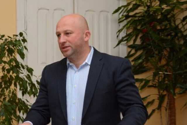 Одиозный таможенник, фигурант многочисленных антикоррупционных расследований Владимир Цабак оспаривает санкции Зеленского в суде у Вовка