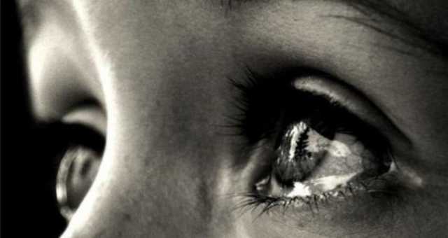 Мама на кухне говорила по телефону: подробности изнасилования 2-летней девочки под Днепром