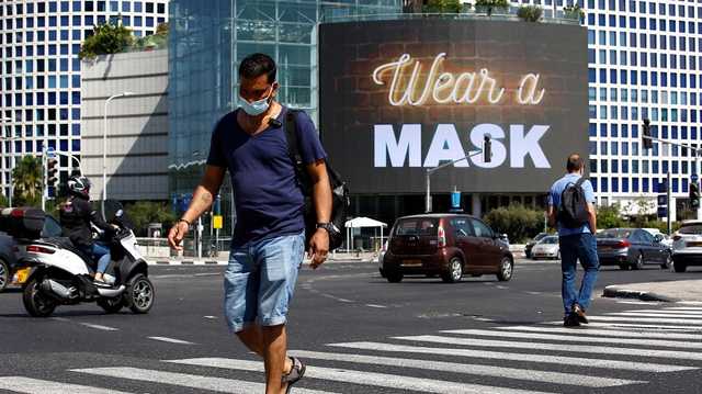 Израиль смягчает масочный режим: названа дата