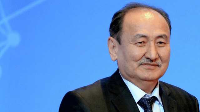 Глава МОЗ Киргизстану вважає можливим лікування коронавірусу аконітом, який називають отруйним