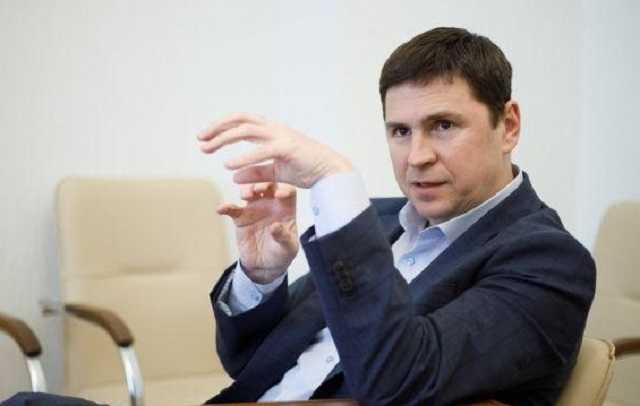 Протолкнуть «республики»: в ОПУ оценили планы России на фоне стягивания войск