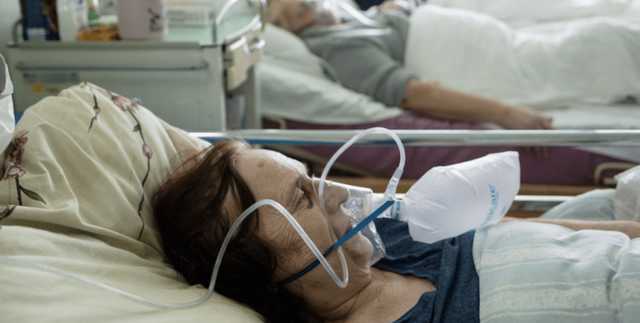 Третья волна коронавируса: пять областей обновили максимумы по госпитализациям