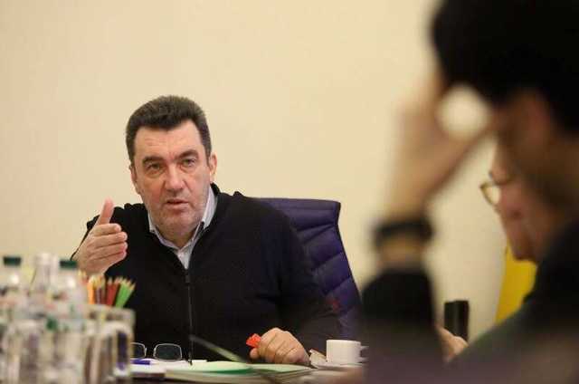 Постоянный мониторинг и разработка сценариев - Данилов о работе СНБО