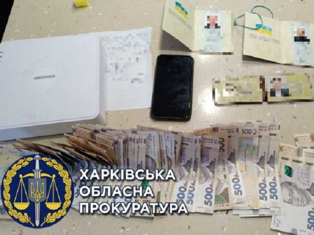 В Харькове задержали банду «черных риелторов»: владельцев квартир травили и душили