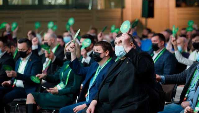 СН провела заседание: обсудили подпольную вечеринку Тищенко и визит Шевченко к Лукашенко