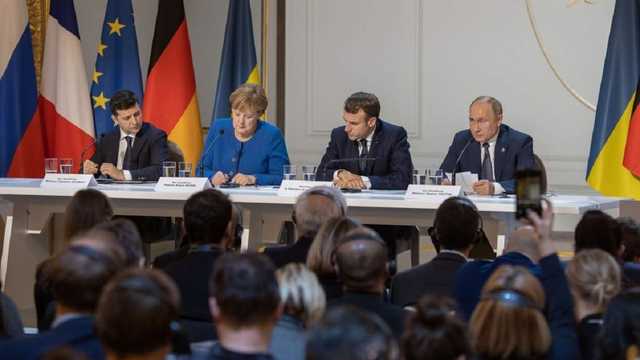 Зеленский Путину в глаза выразил принципиальную позицию по Донбассу, – Резников