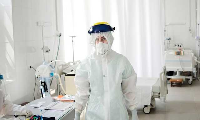 В трех регионах Украины заканчиваются места для "тяжелых" пациентов с COVID-19