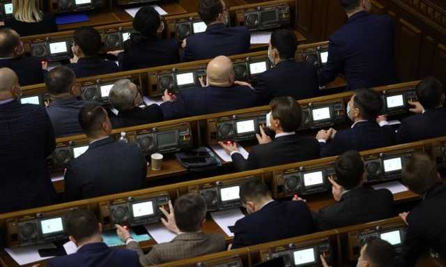 Заслушивать Кабмин не будут: Рада отменила пленарное заседание в пятницу