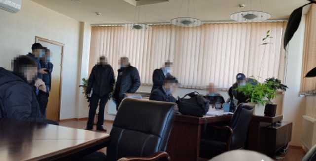 Стали известны подробности обысков в “Кузне на Рыбальском” и “Богдан Моторс”